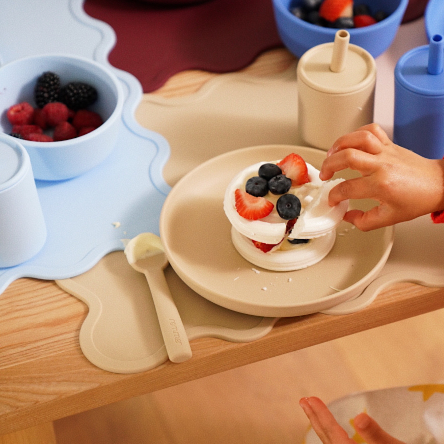 Dinner Set - Oat
