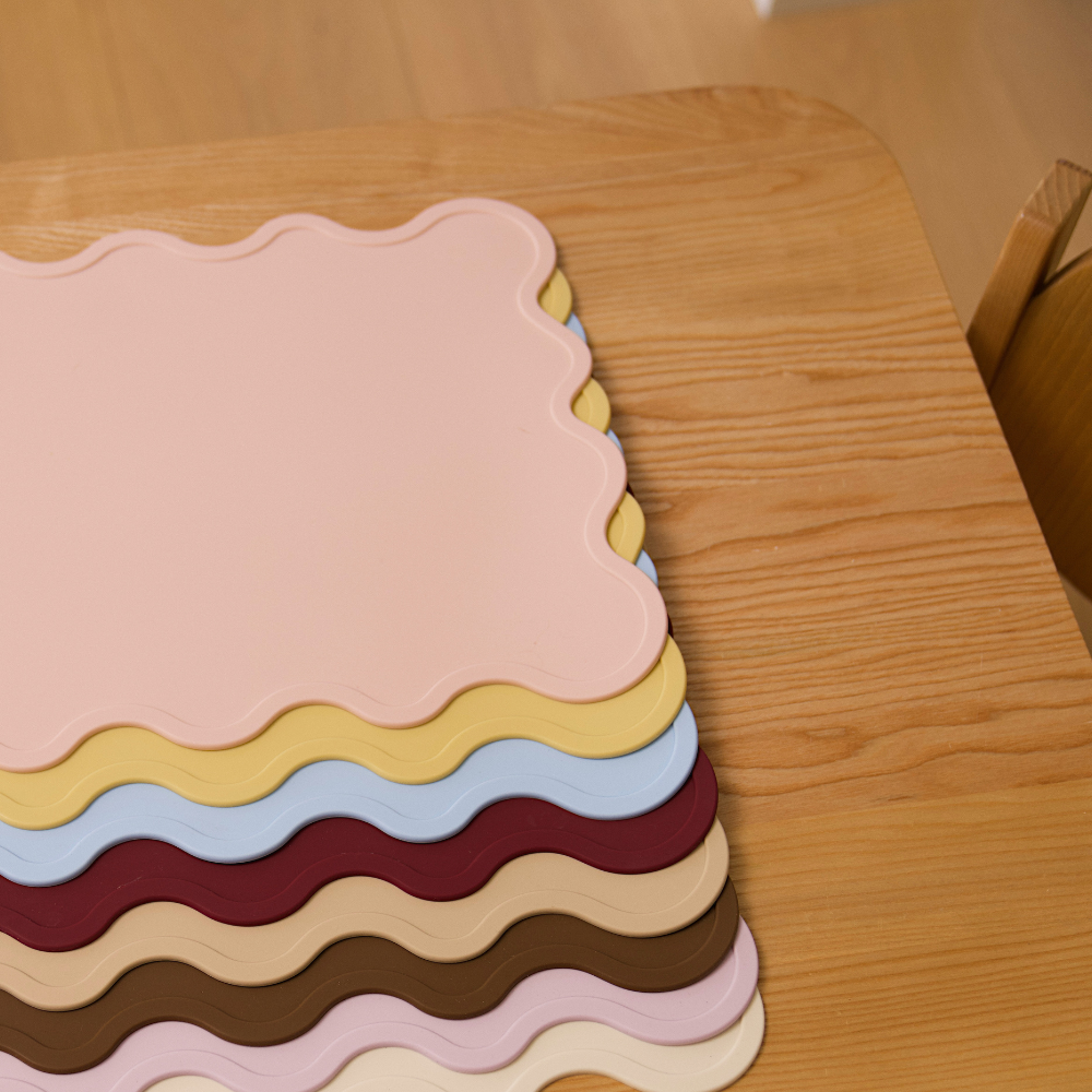 Wiggly Placemat - Lilac
