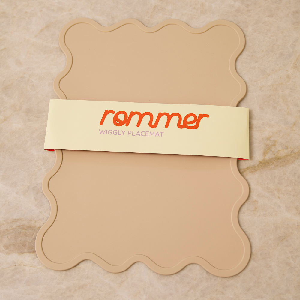 Wiggly Placemat - Oat