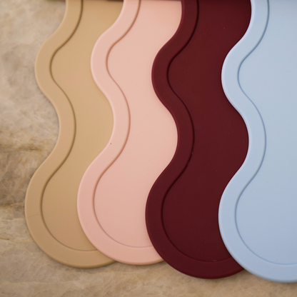 Wiggly Placemat - Oat